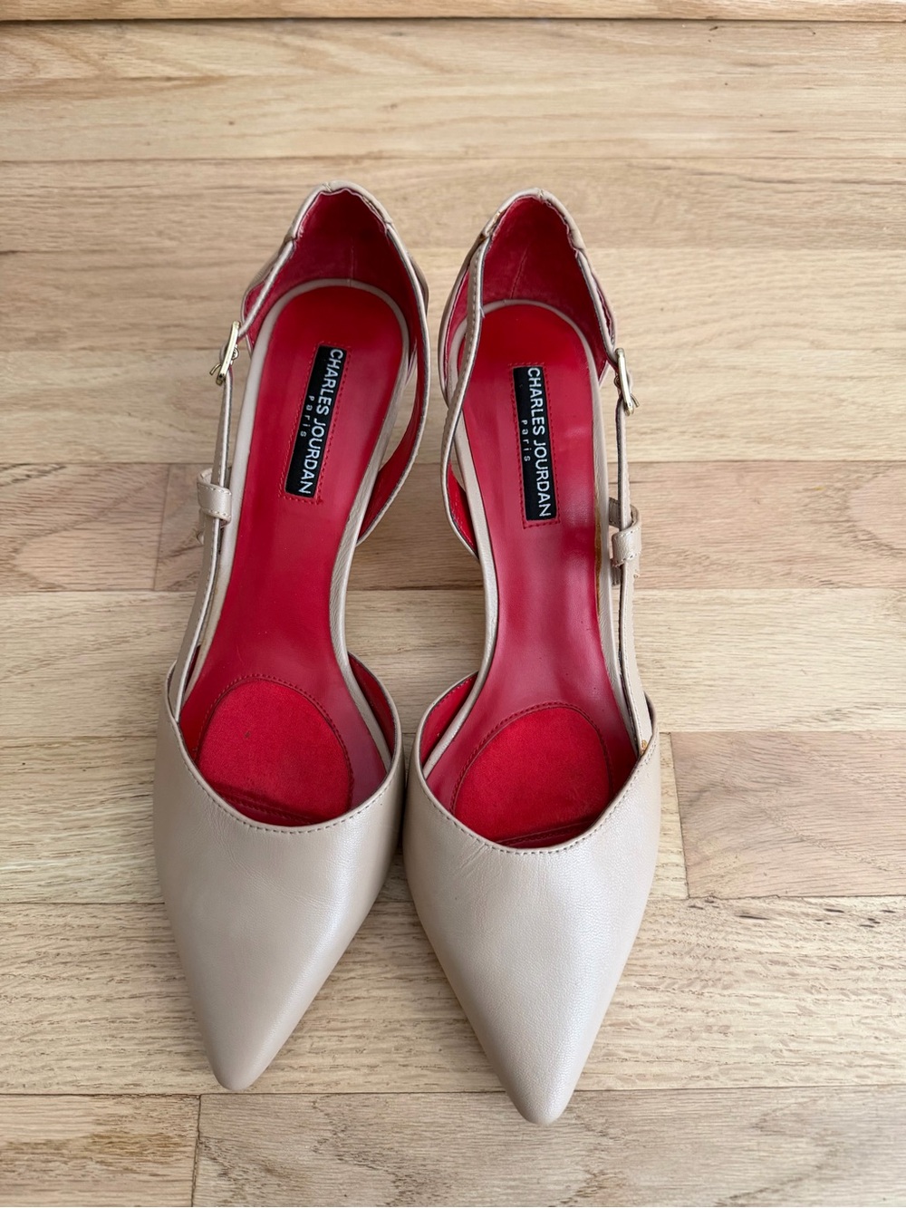 Charles Jourdan Paris Beige Fortune Kitten Pointed Heels Pumps Size 9